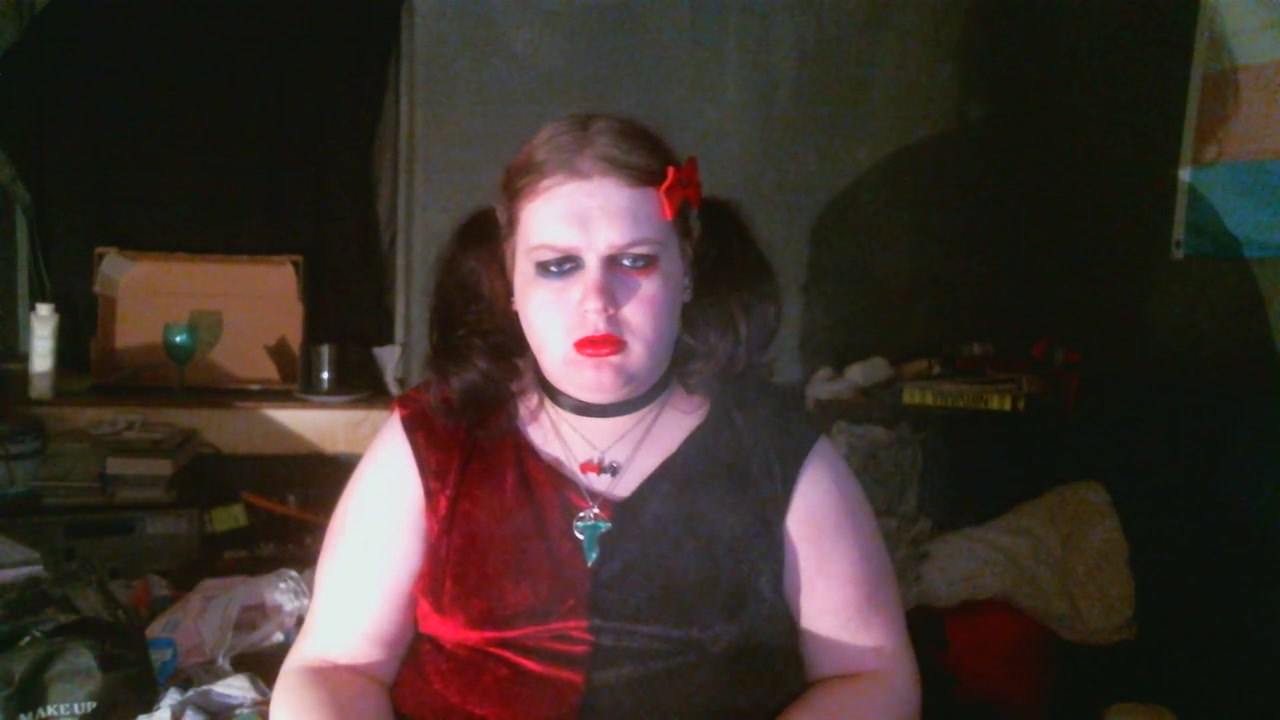 Harley Quinn Smoking