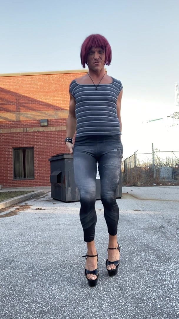Sissy outside