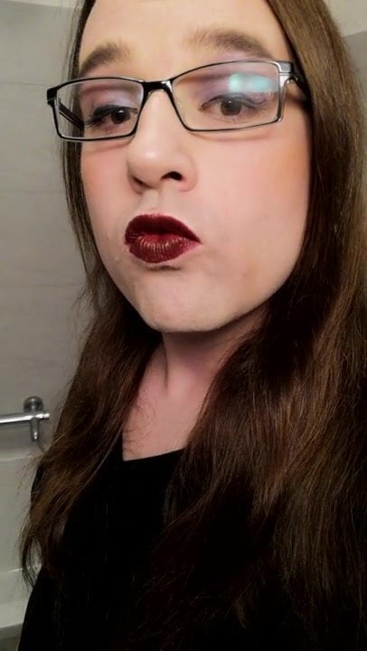 so horny crossdresser