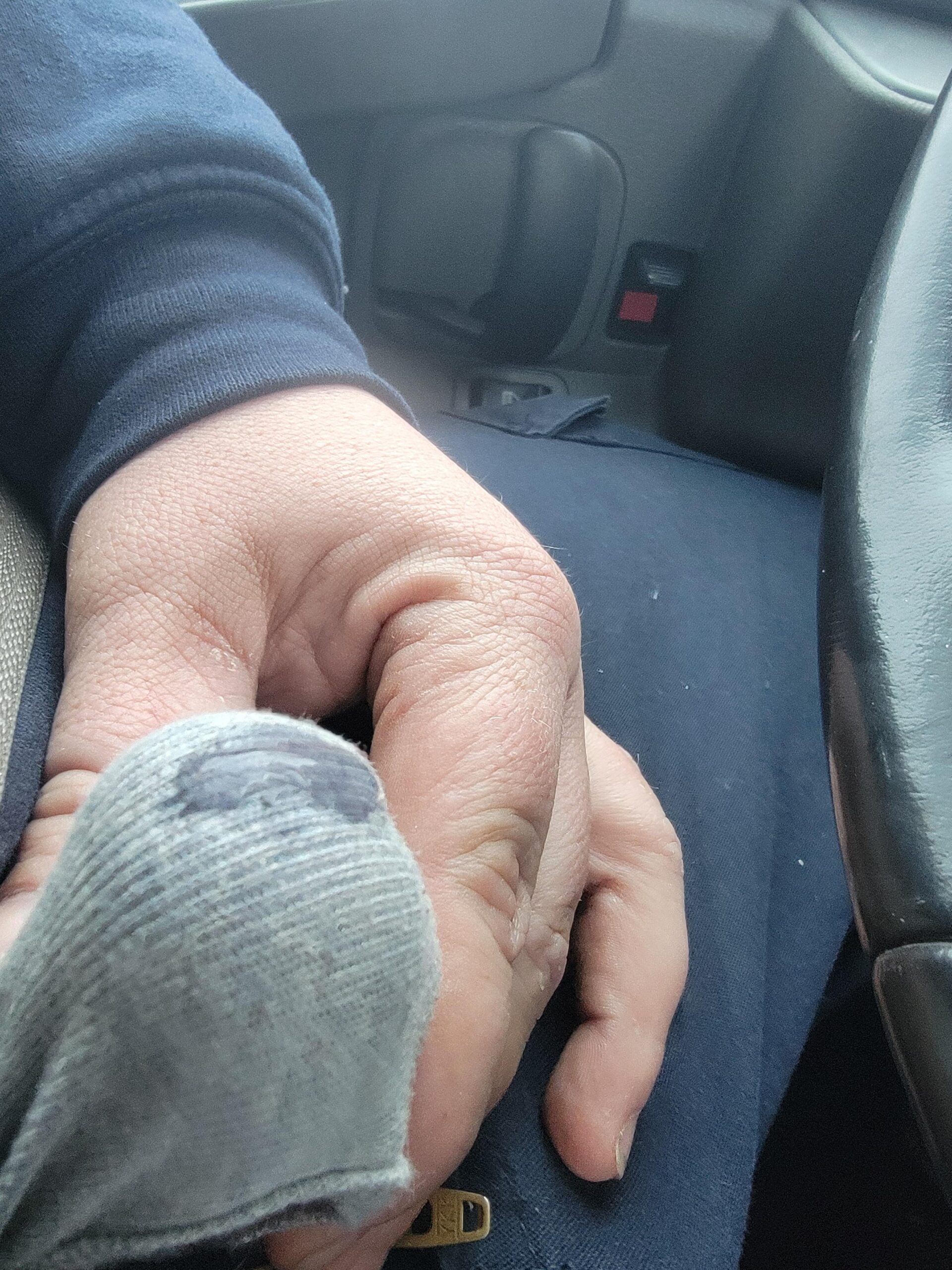 soaking through my boxers while I drive makes my head so sensitive (32)